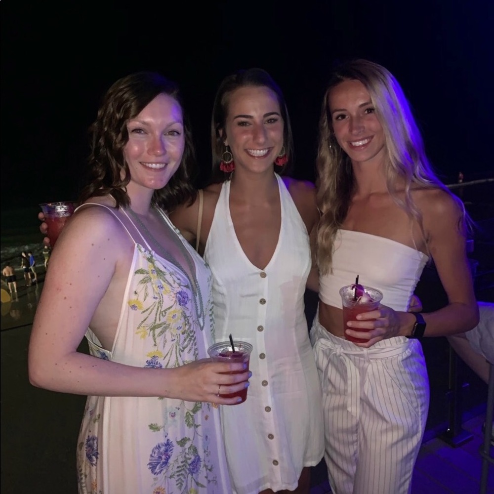 Meet your Posher, Abby